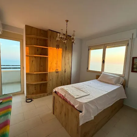 Apartman Aura Seaview Vollga